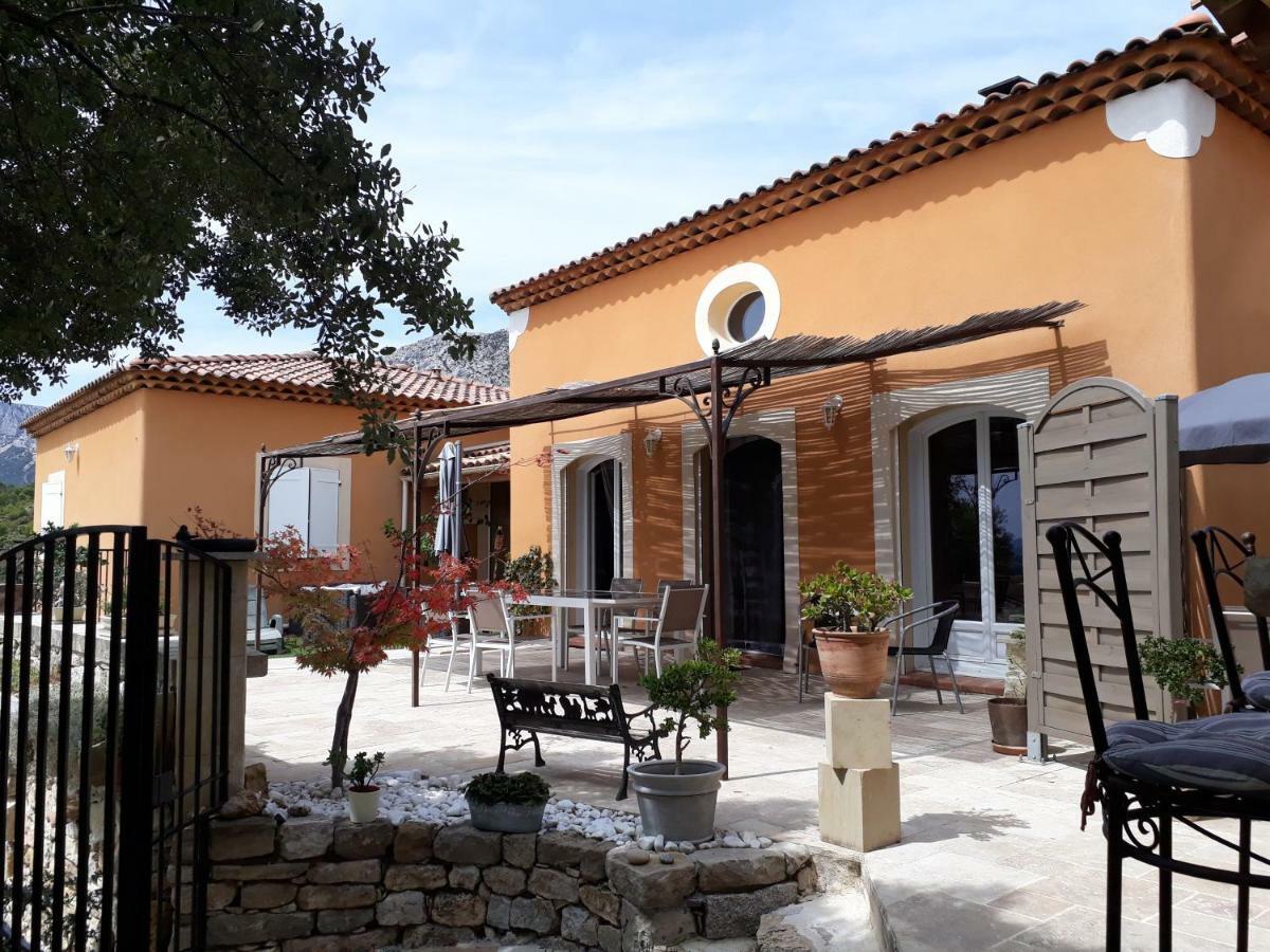 Maison D'Hotes La Garenne Puyloubier Экстерьер фото